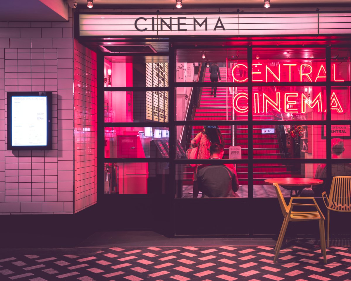 影视场景配图（资料示意）